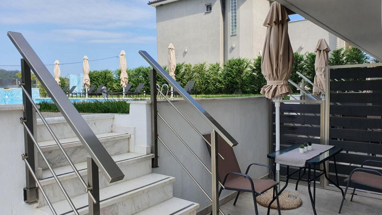 Astra Sarti Luxury Suites Экстерьер фото